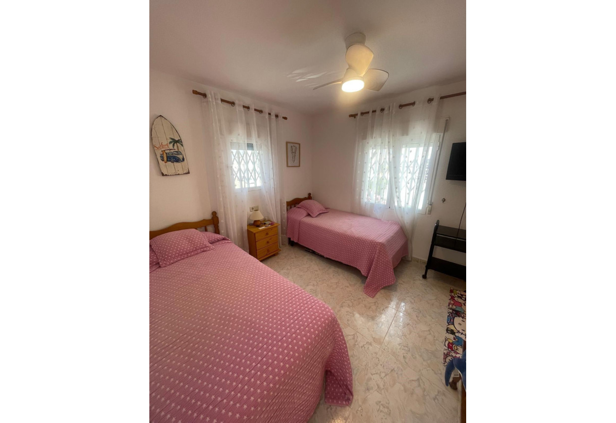 Resale · terraced house · Torrevieja · Carrefour