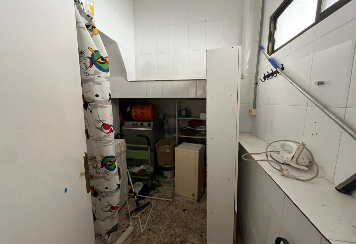 Reventa · Commercial Unit · Torrevieja · Cabo cervera