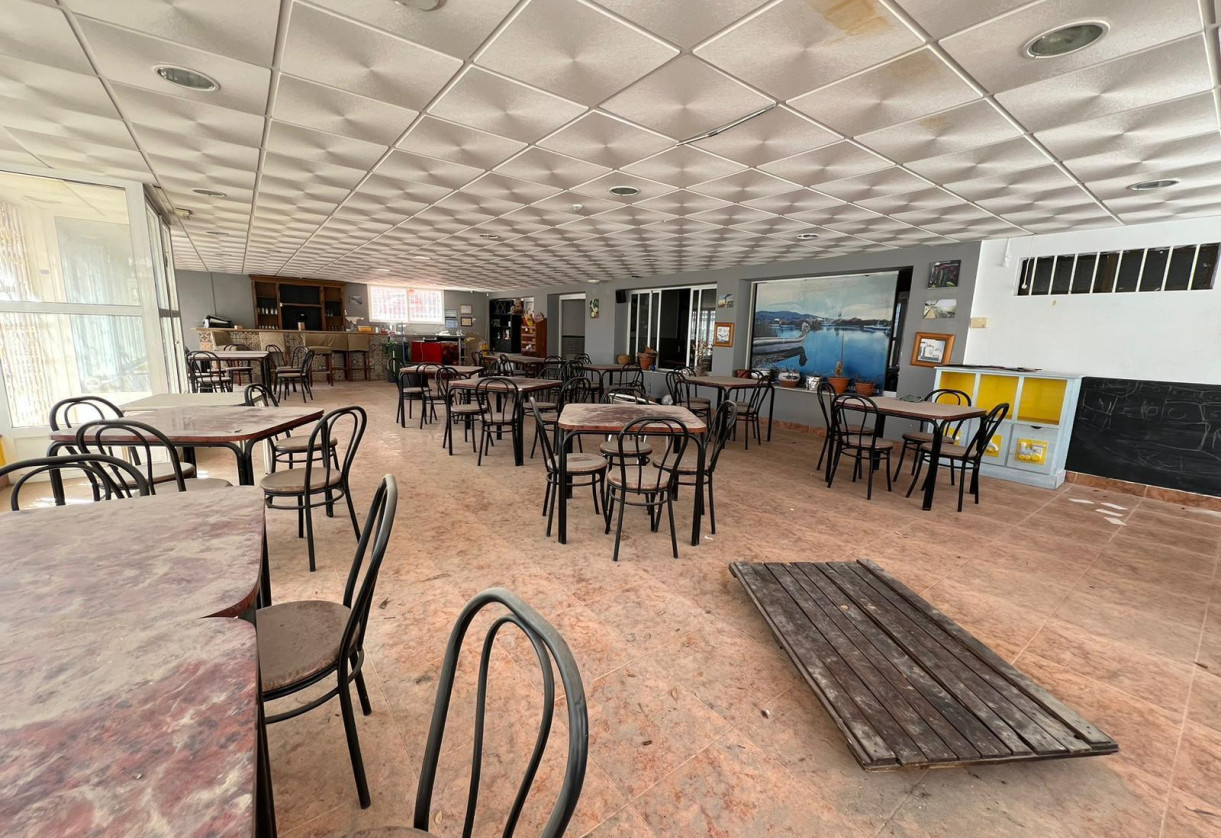 Reventa · Commercial Unit · Torrevieja · Cabo cervera