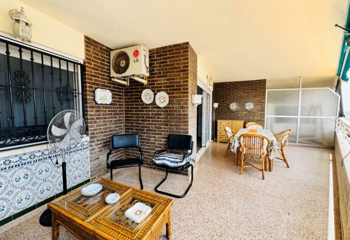 Reventa · Apartment · La Mata