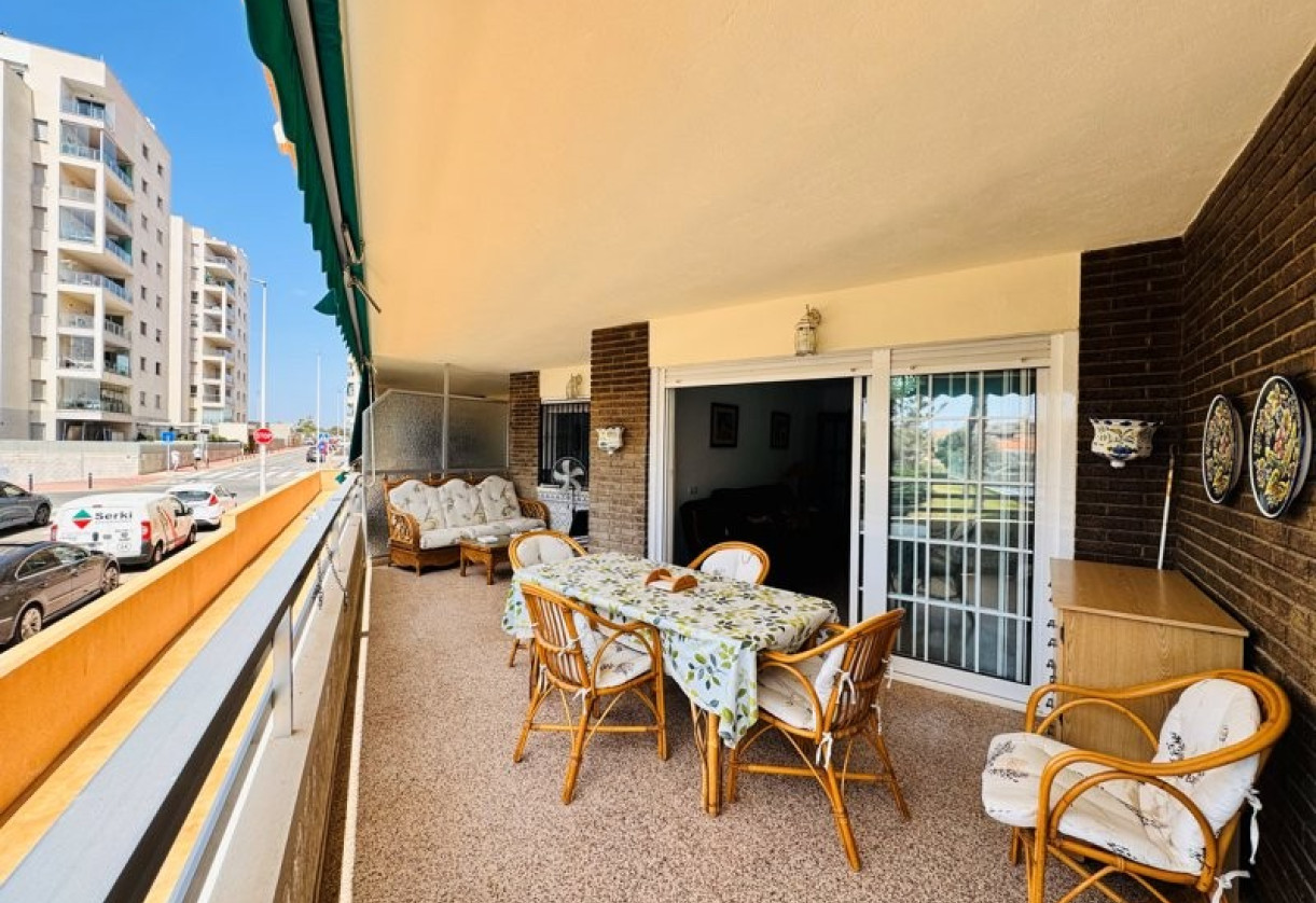 Reventa · Apartment · La Mata