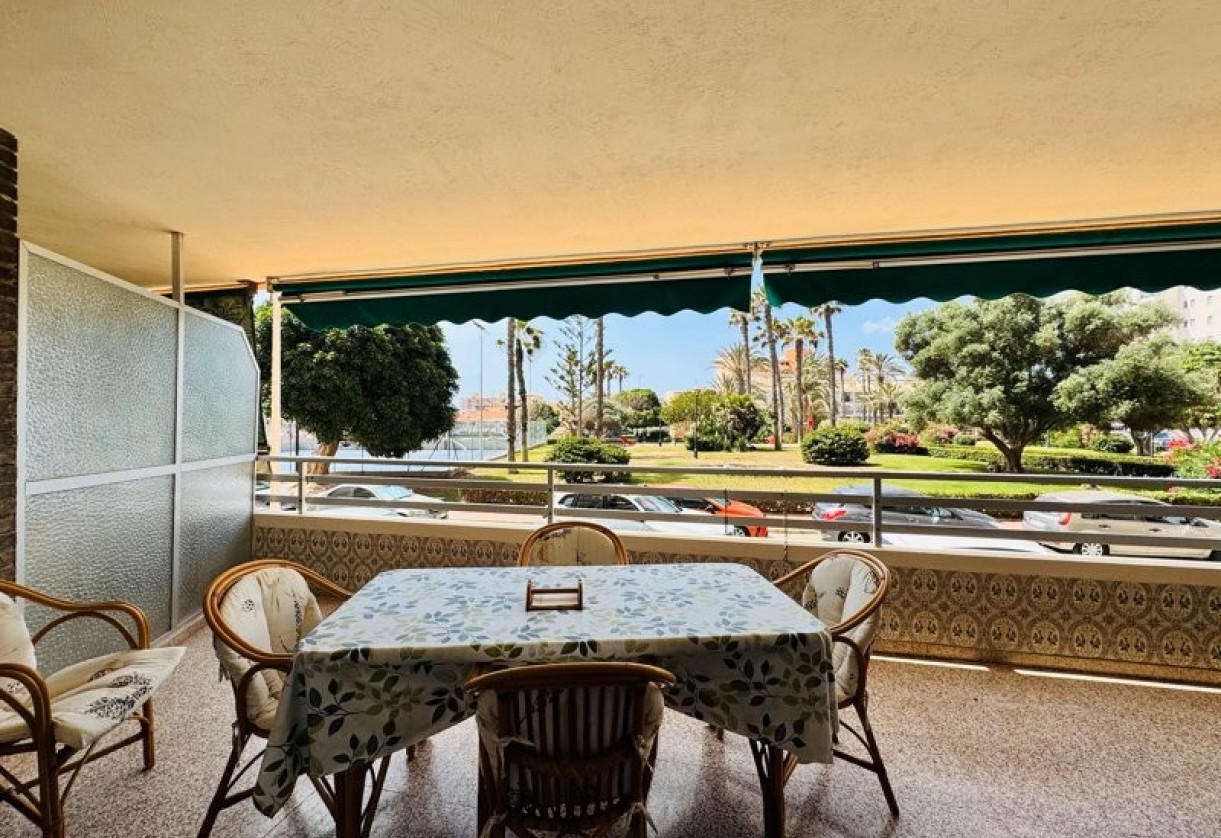 Reventa · Apartment · La Mata