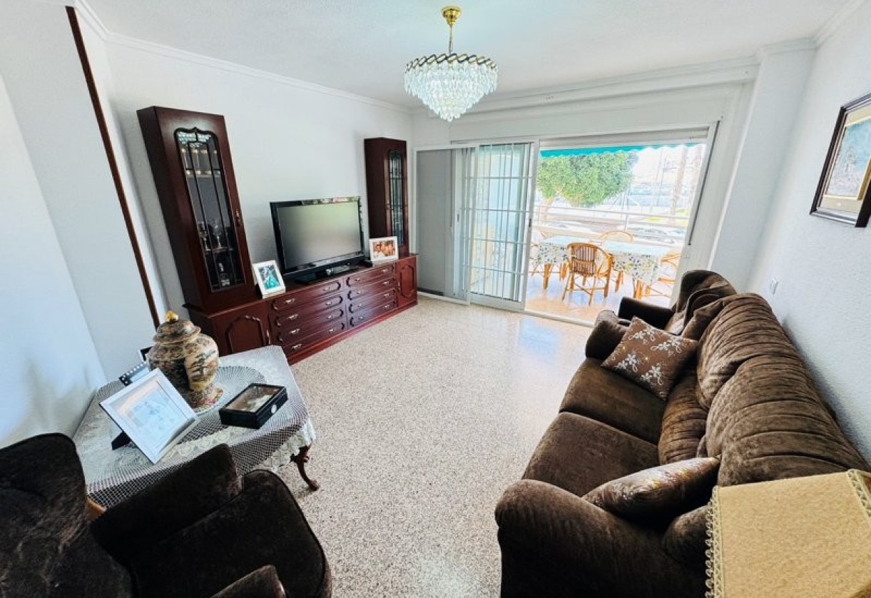 Reventa · Apartment · La Mata