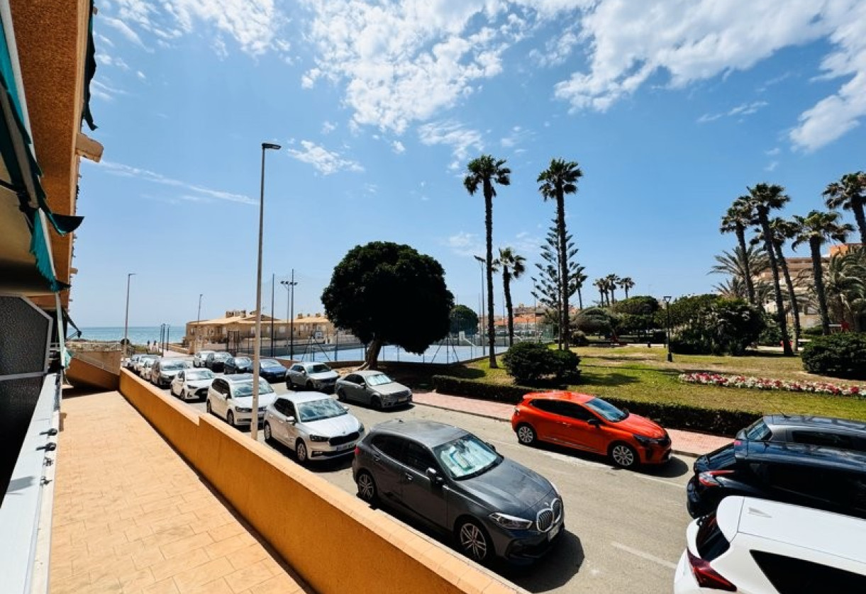 Reventa · Apartment · La Mata