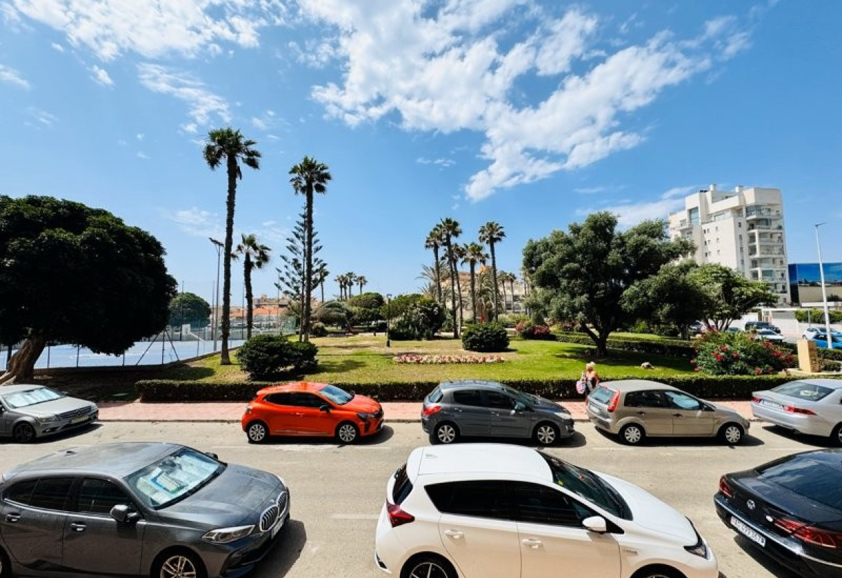 Reventa · Apartment · La Mata