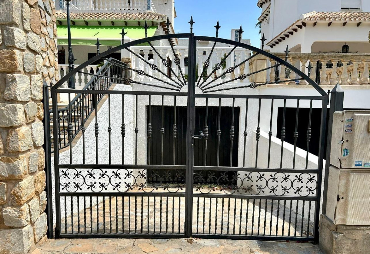 Reventa · Villa · Orihuela Costa · La Zenia