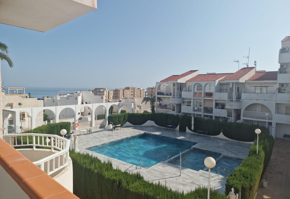 Reventa · Apartment · Torrevieja · Torre del moro