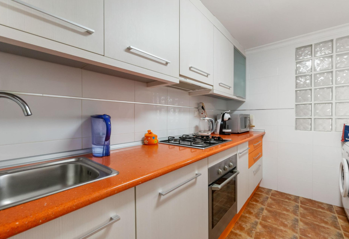 Reventa · Apartment · Torrevieja · La Mata