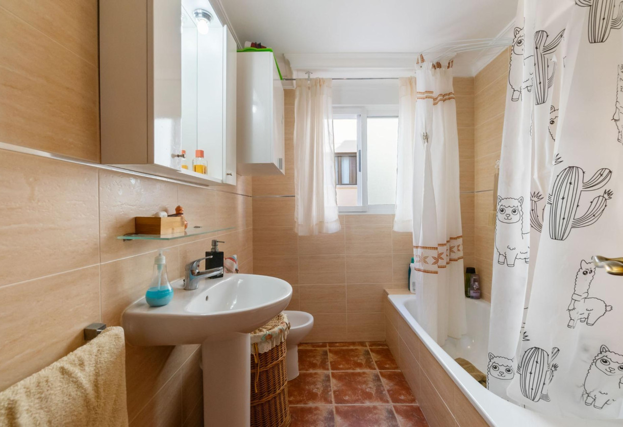 Reventa · Apartment · Torrevieja · La Mata