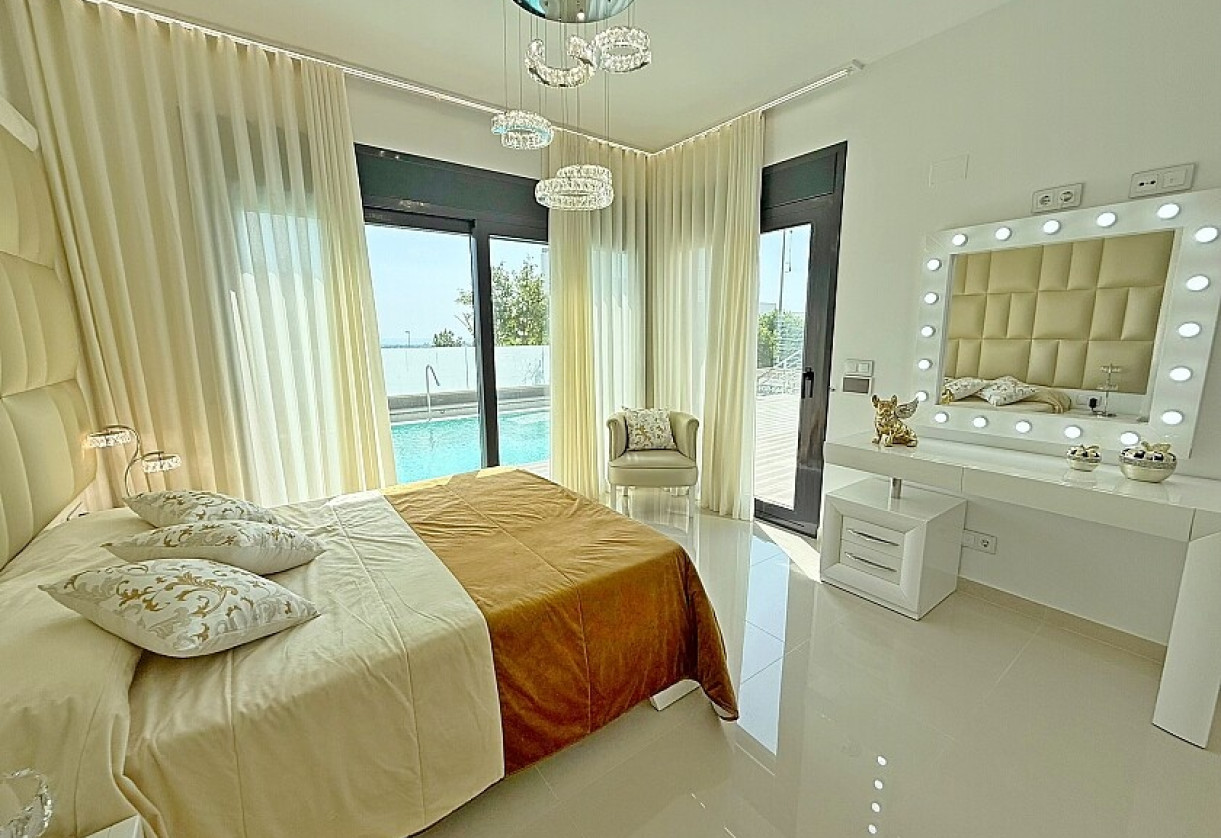 Reventa · Luxury villa · San Miguel de Salinas · Mirador de San Miguel