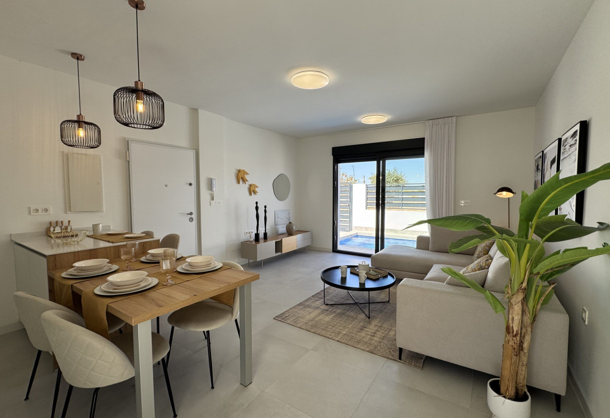 New Build · Villa · roldan
