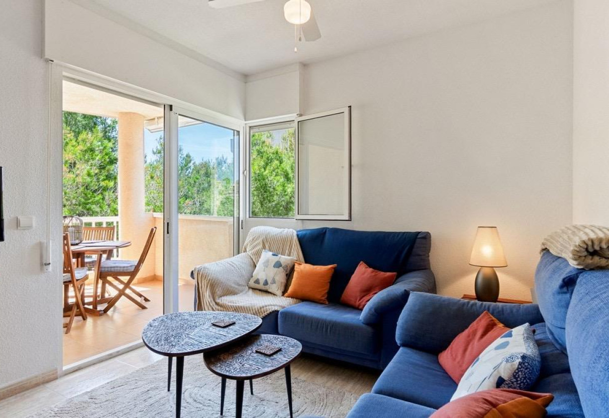 Reventa · Apartment · Orihuela Costa · Altos de Campoamor