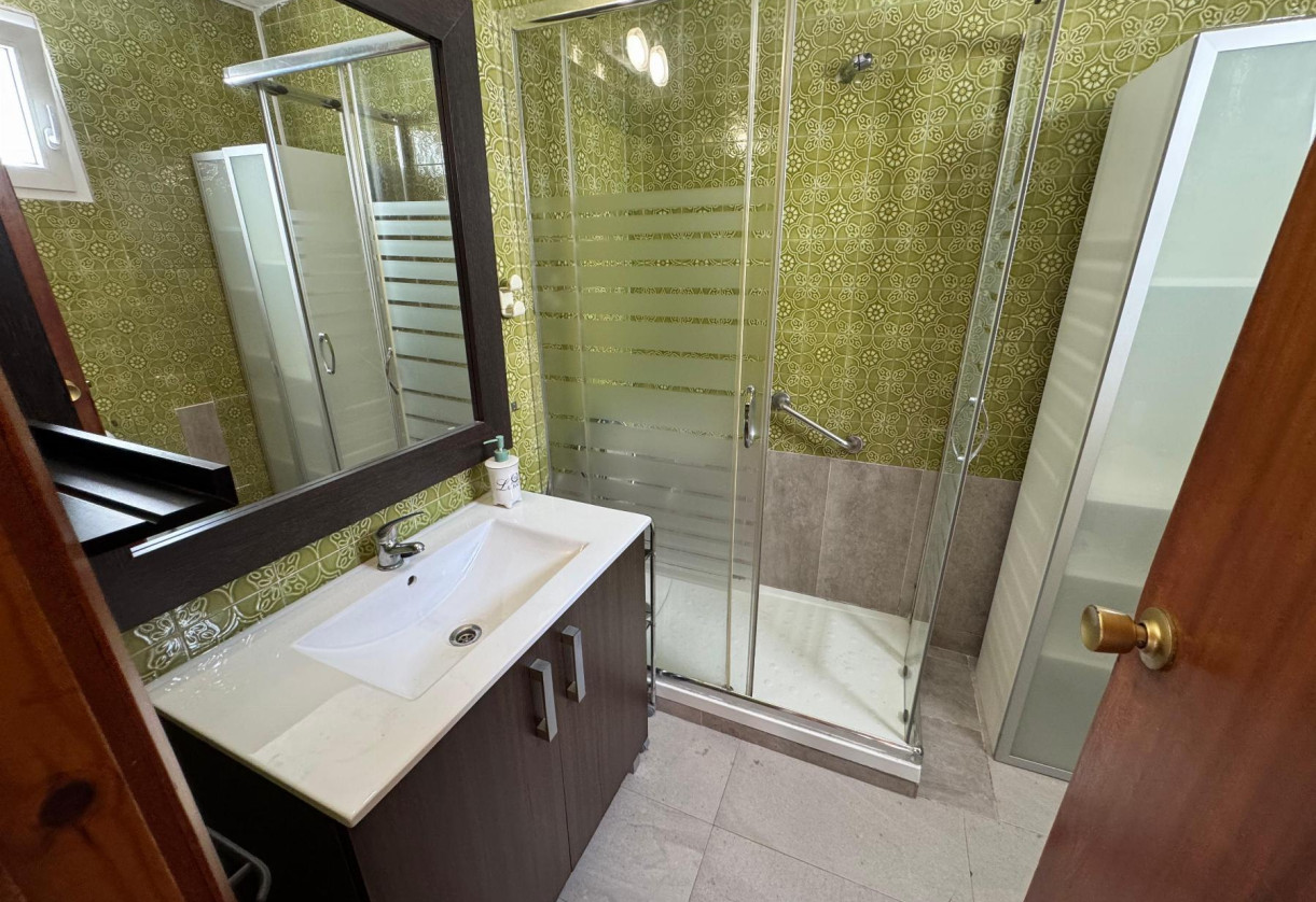 Reventa · APARTAMENTO · Torrevieja · Playa Acequion