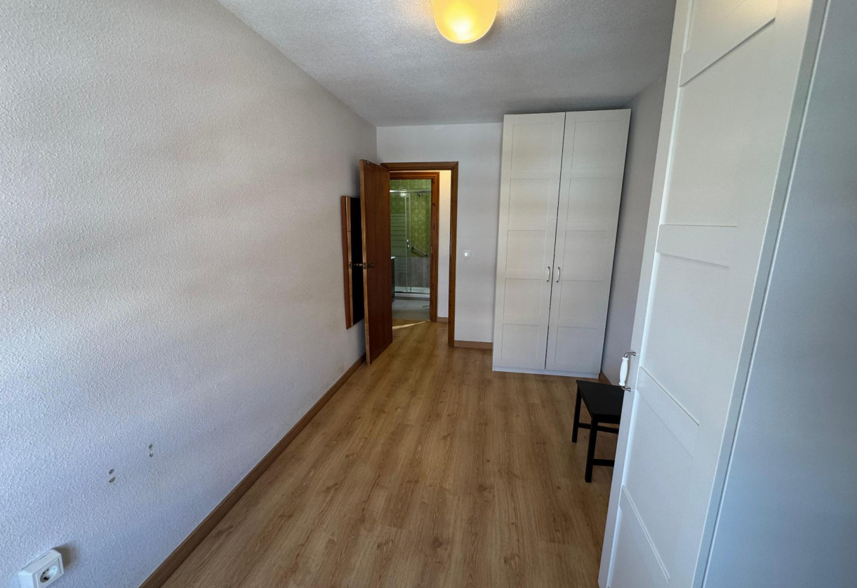 Reventa · APARTAMENTO · Torrevieja · Playa Acequion