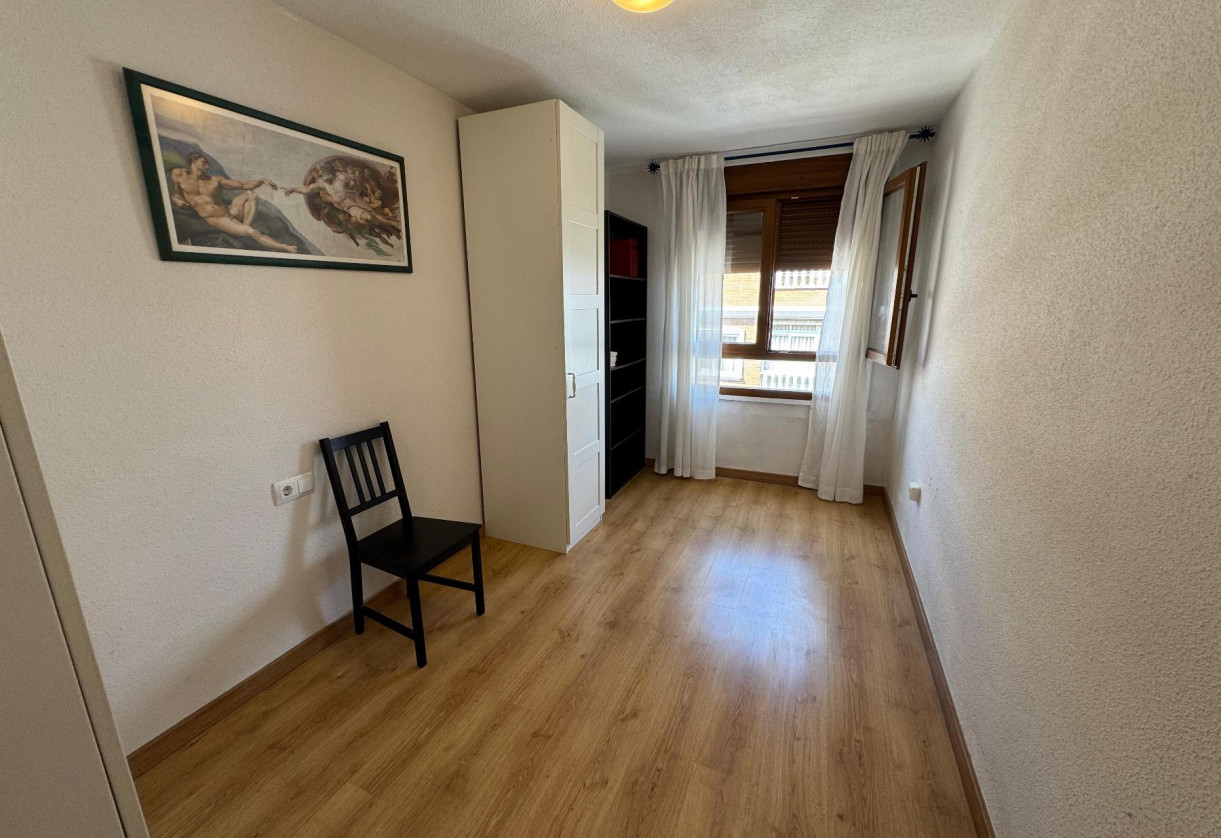 Reventa · APARTAMENTO · Torrevieja · Playa Acequion