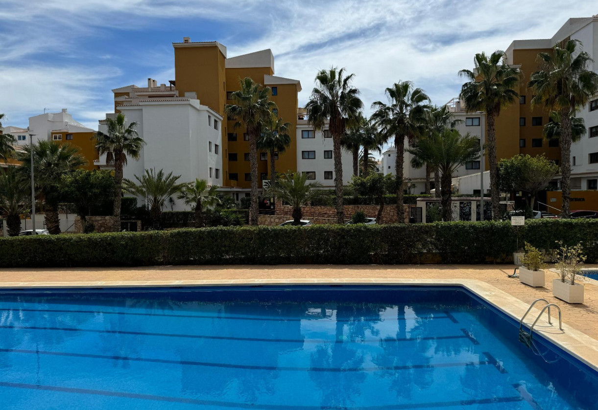 Reventa · APARTAMENTO · Torrevieja · Punta Prima