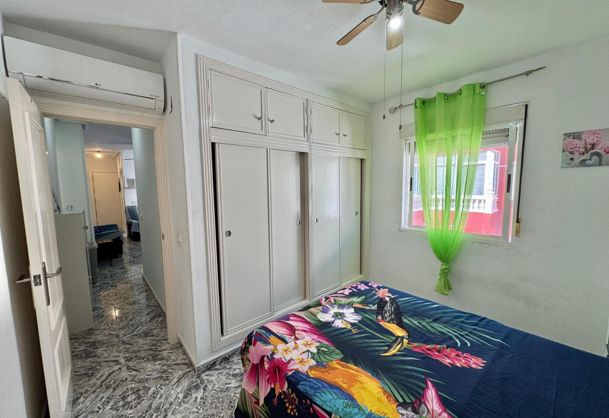 Reventa · APARTAMENTO · Torrevieja · Playa del Cura