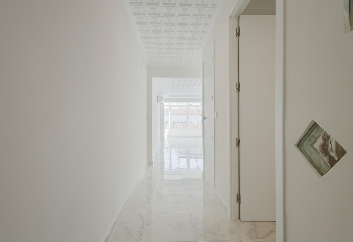 Reventa · APARTAMENTO · Torrevieja · Playa de La Acequion