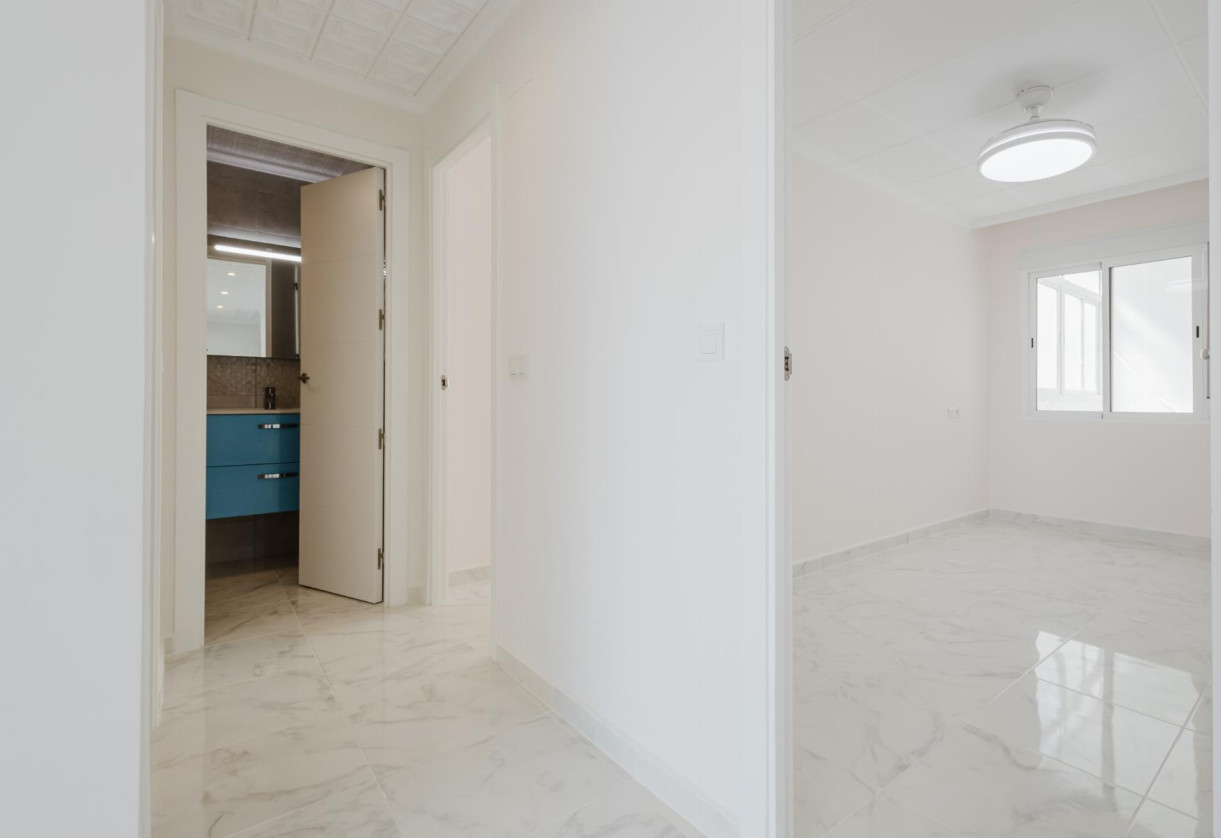 Reventa · APARTAMENTO · Torrevieja · Playa de La Acequion