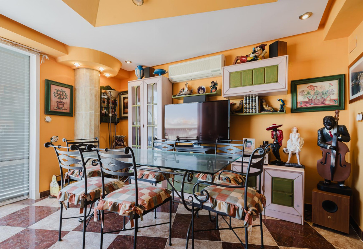 Reventa · APARTAMENTO · Torrevieja · PLAYA NAUFRAGOS