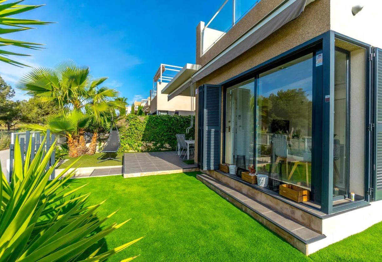 Reventa · Chalet · Orihuela Costa · La Zenia
