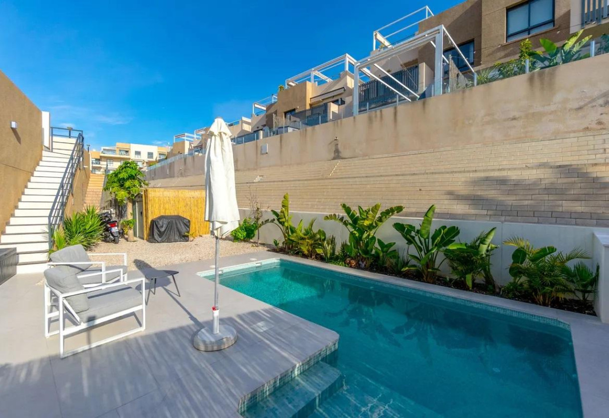 Reventa · Chalet · Orihuela Costa · La Zenia