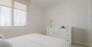 Reventa · APARTAMENTO · Torrevieja · Playa Acequion