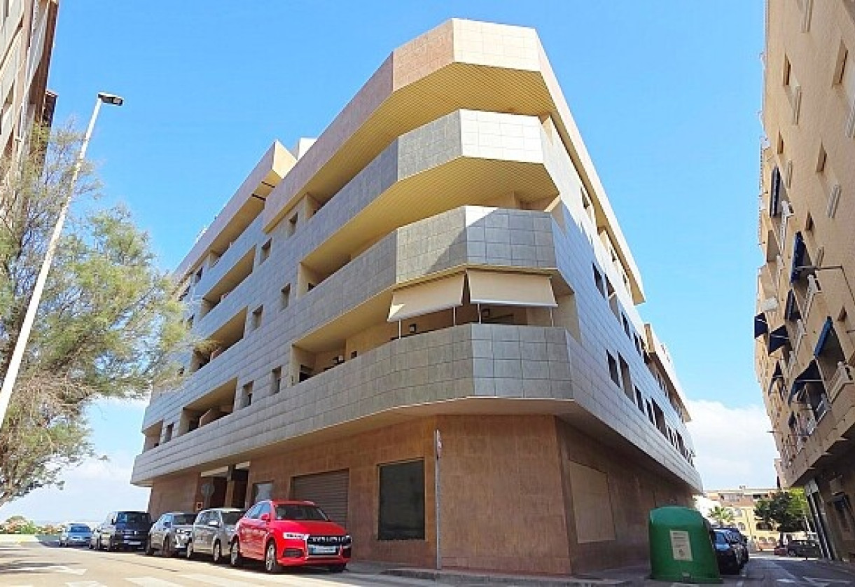 Rynek wtórny · Garage · La Mata