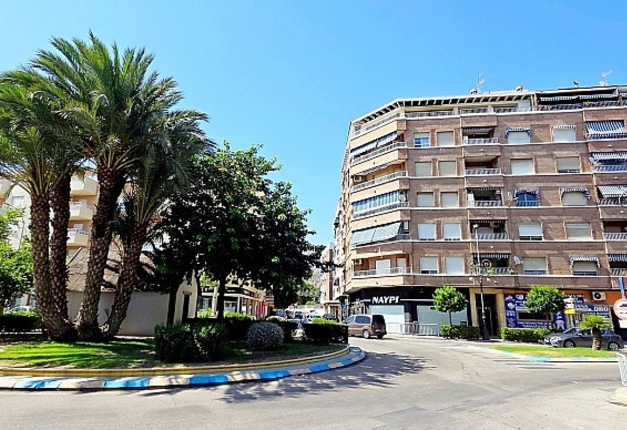 Reventa · Apartment · Orihuela