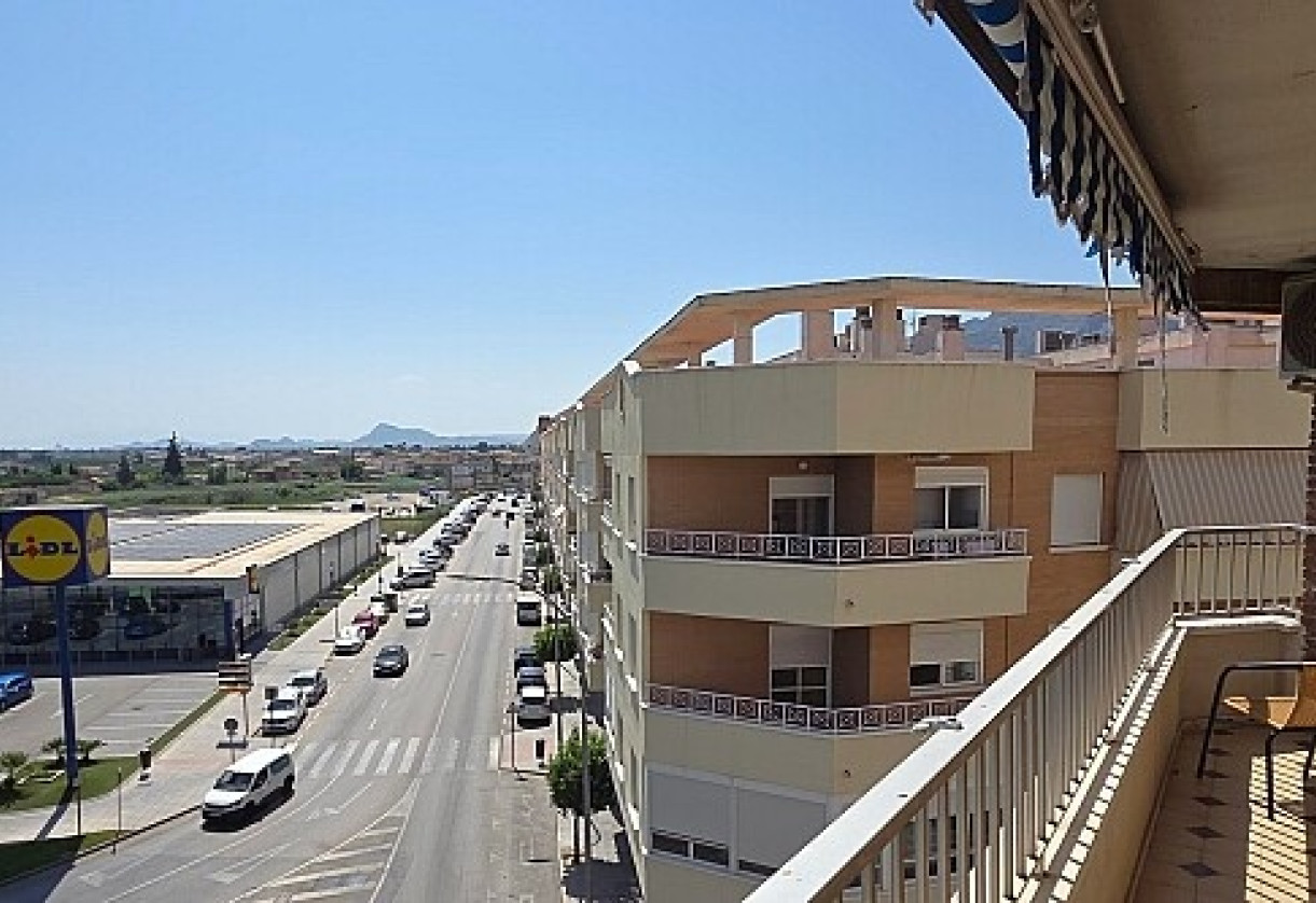 Reventa · Apartment · Orihuela