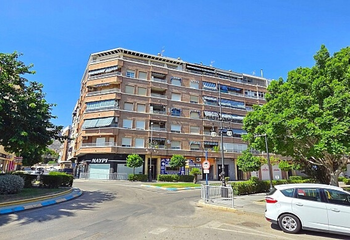 Reventa · Apartment · Orihuela