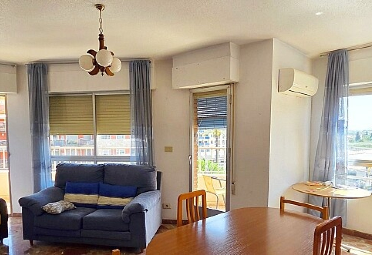 Reventa · Apartment · Orihuela