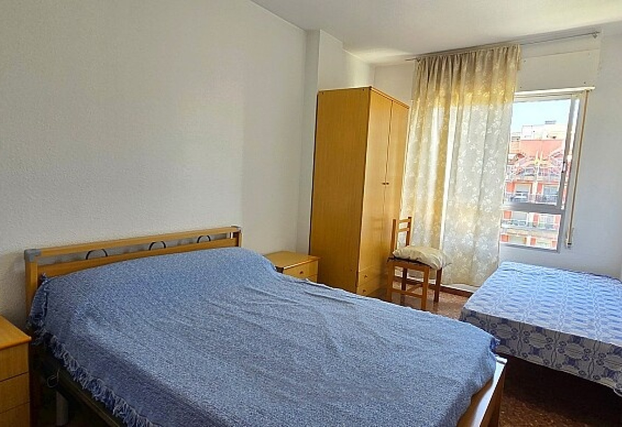 Reventa · Apartment · Orihuela
