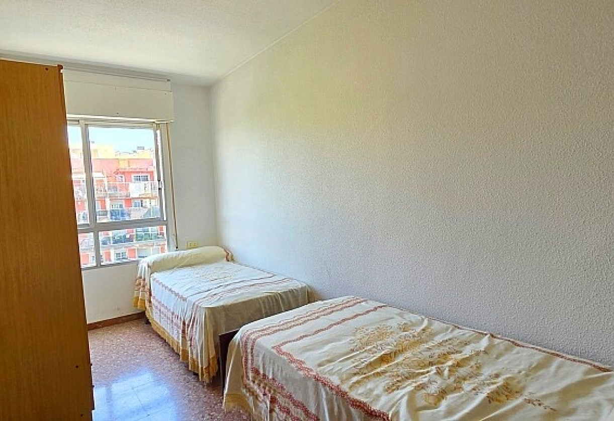 Reventa · Apartment · Orihuela
