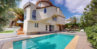 Resale · Villa · Orihuela Costa · La Zenia