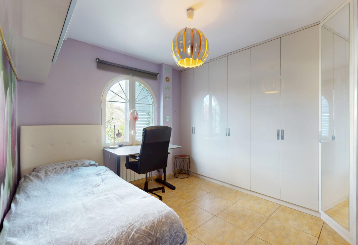 Resale · Villa · Orihuela Costa · La Zenia