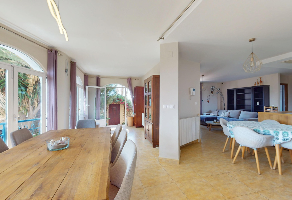 Resale · Villa · Orihuela Costa · La Zenia