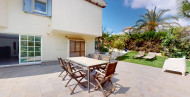 Resale · Villa · Orihuela Costa · La Zenia