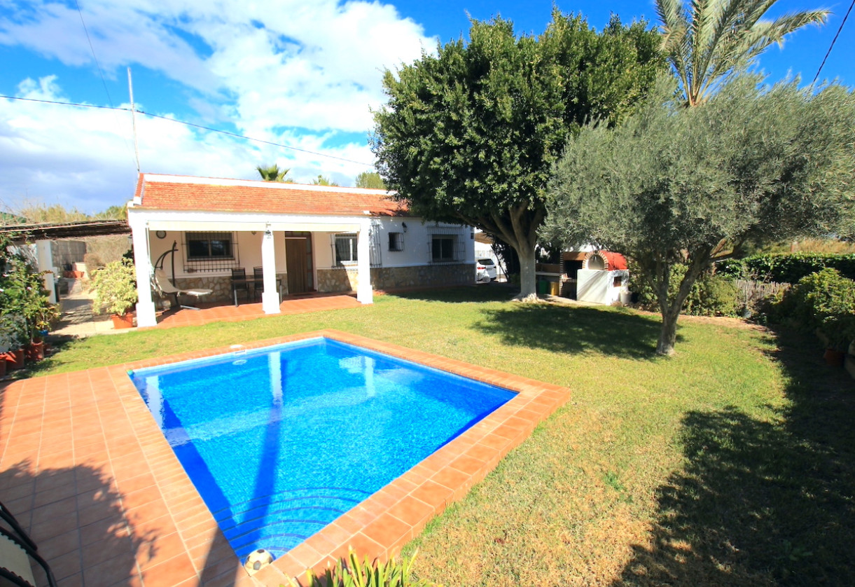 Sale · Finca · Benijófar · Benijofar