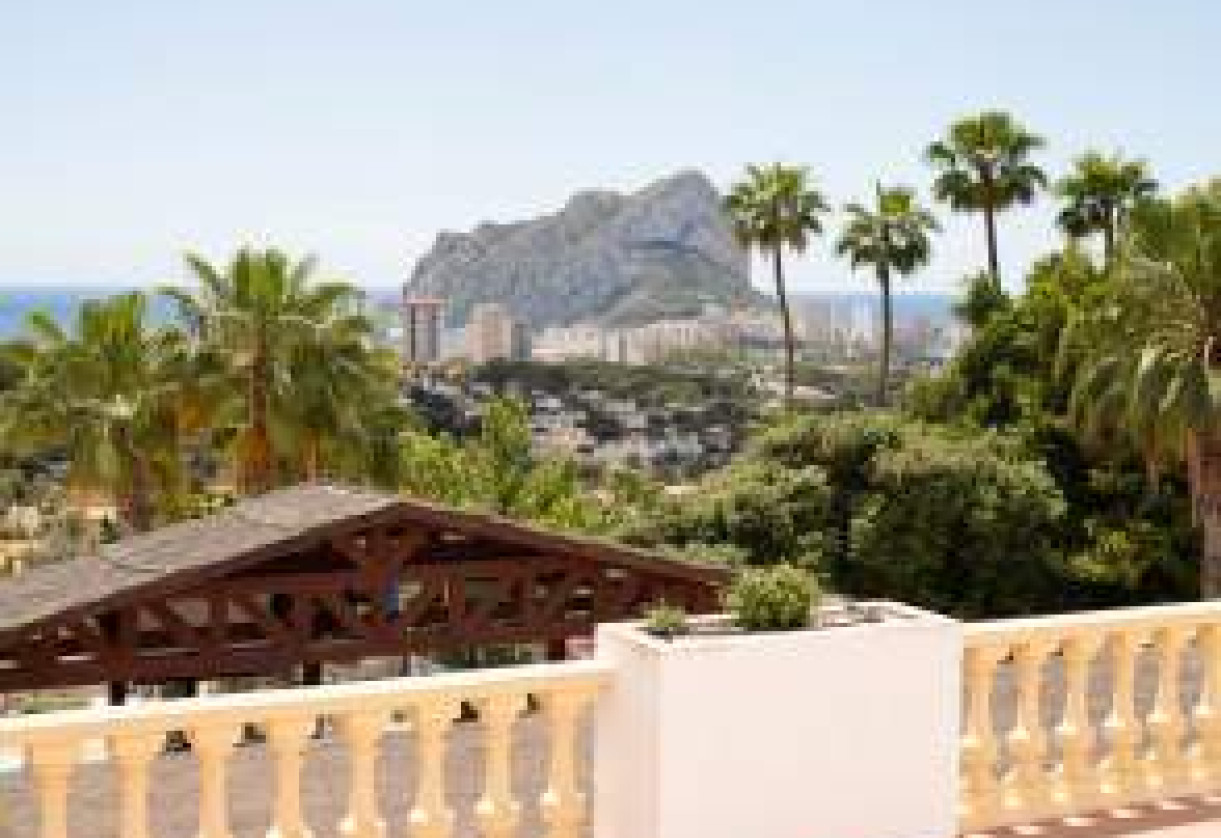 Resale · Townhouse · Calpe
