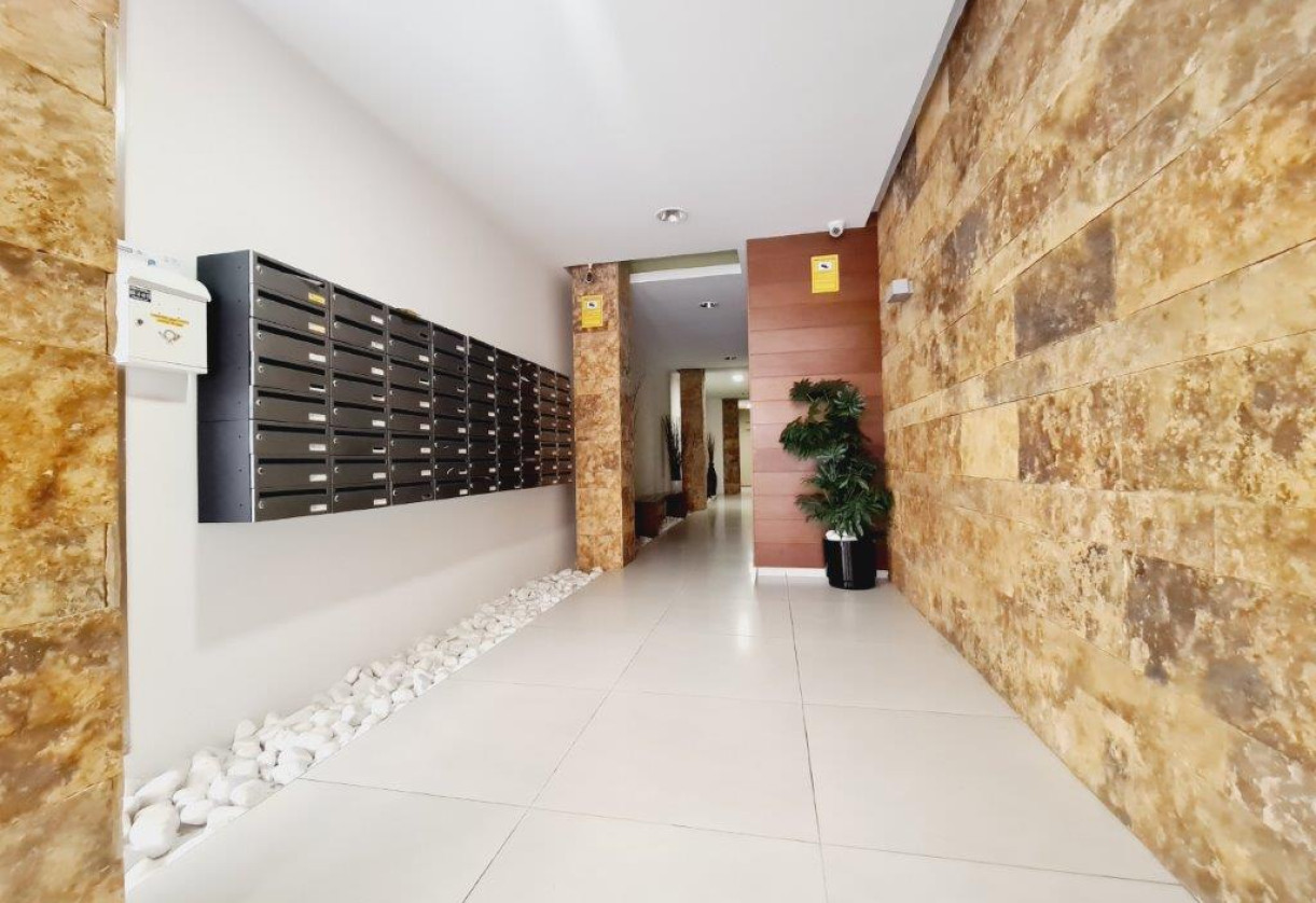 Rynek wtórny · Apartment · La Mata