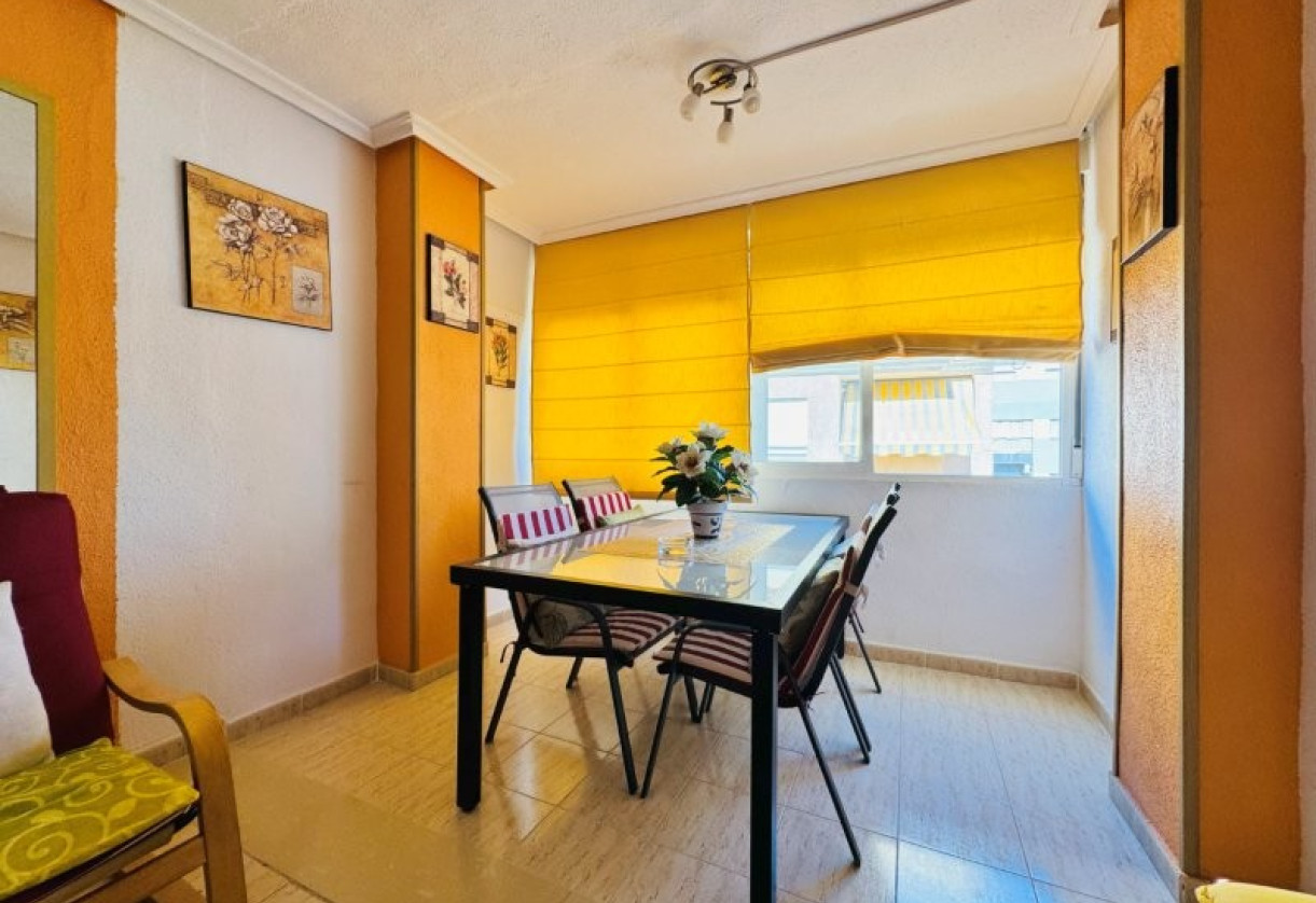 Reventa · Apartment · La Mata