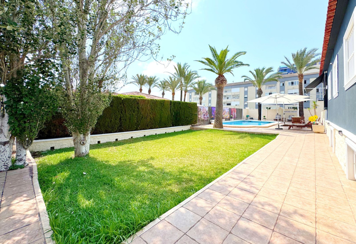 Sale · Villa · Torrevieja · Rocio del Mar