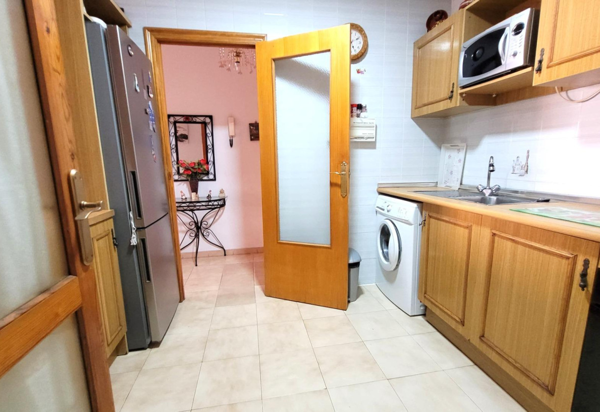 Resale · Apartment · Torrevieja · Acequion