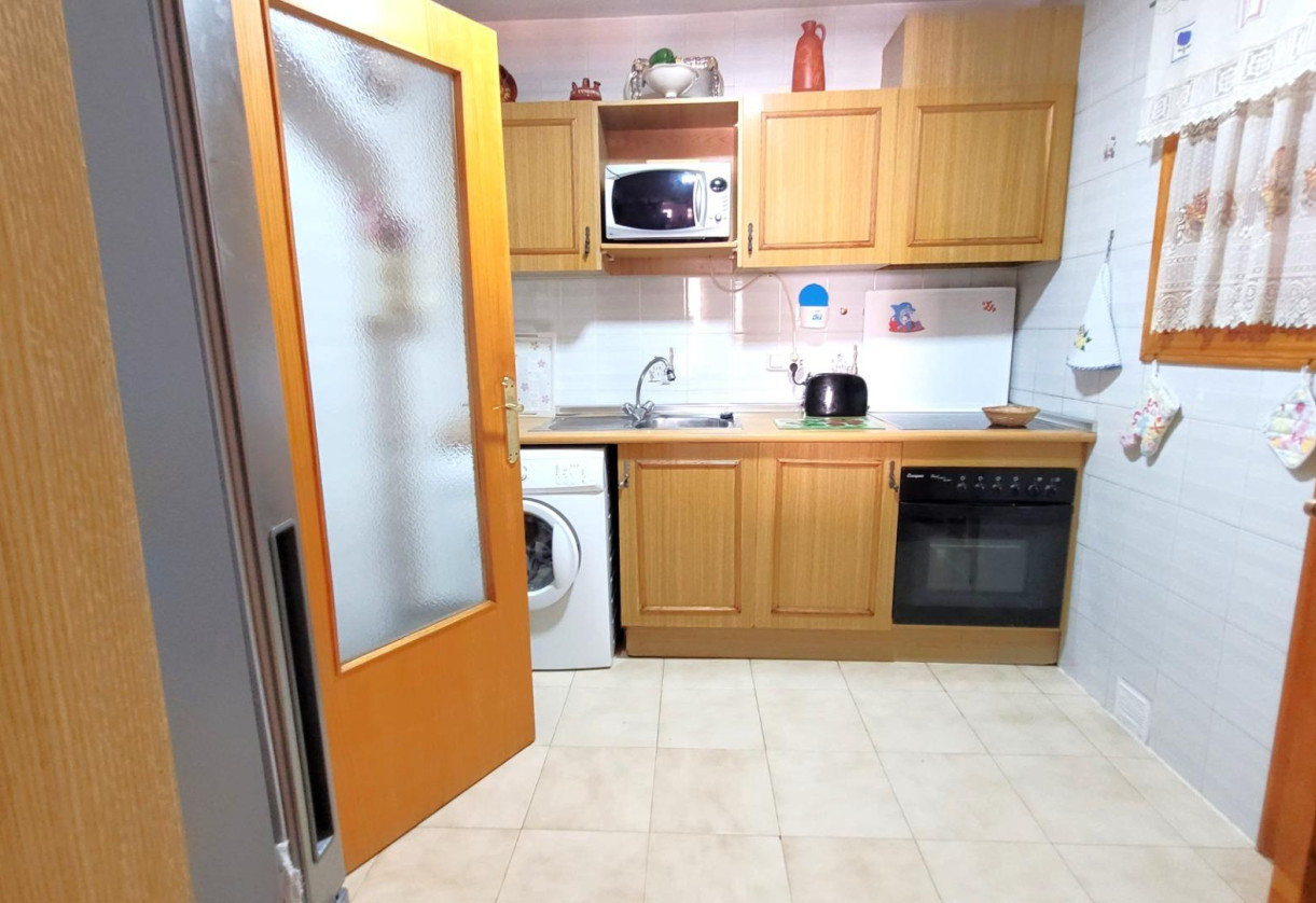 Resale · Apartment · Torrevieja · Acequion