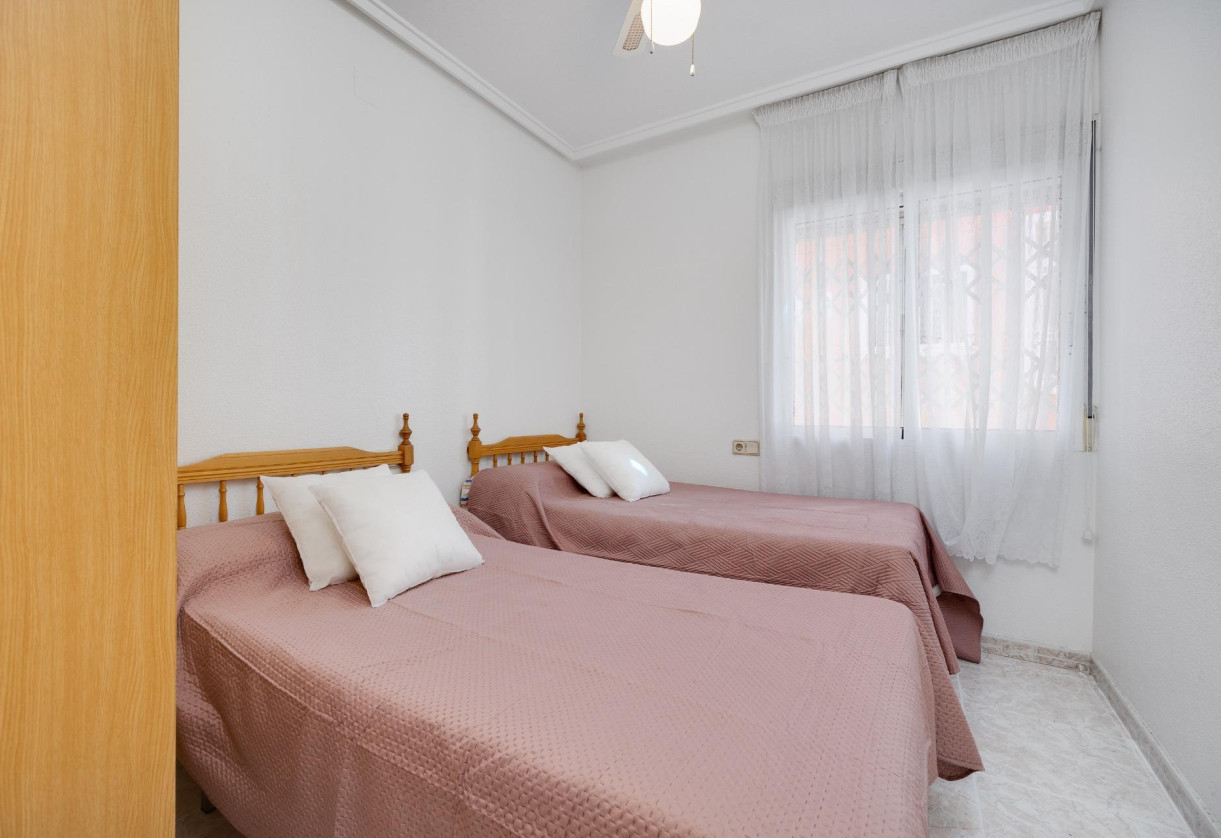 Resale · Apartment · Torrevieja · Playa del cura