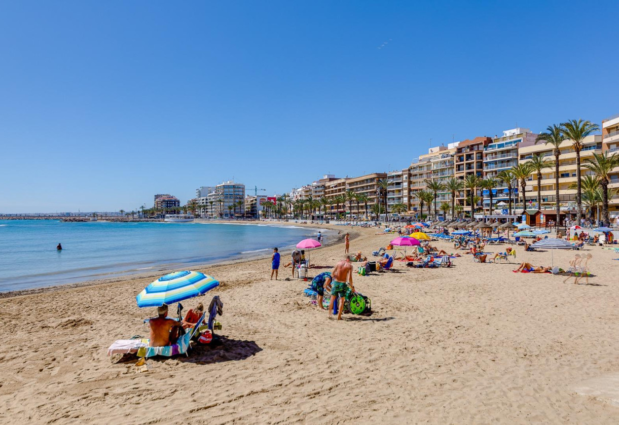 Resale · Apartment · Torrevieja · Playa del cura