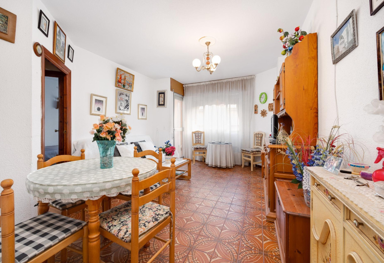Reventa · Apartment · Torrevieja · Playa del cura