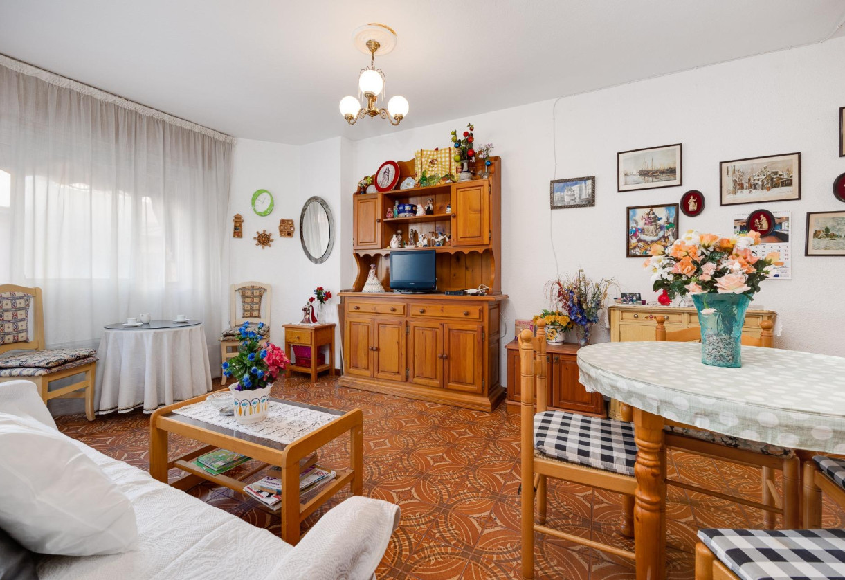Reventa · Apartment · Torrevieja · Playa del cura