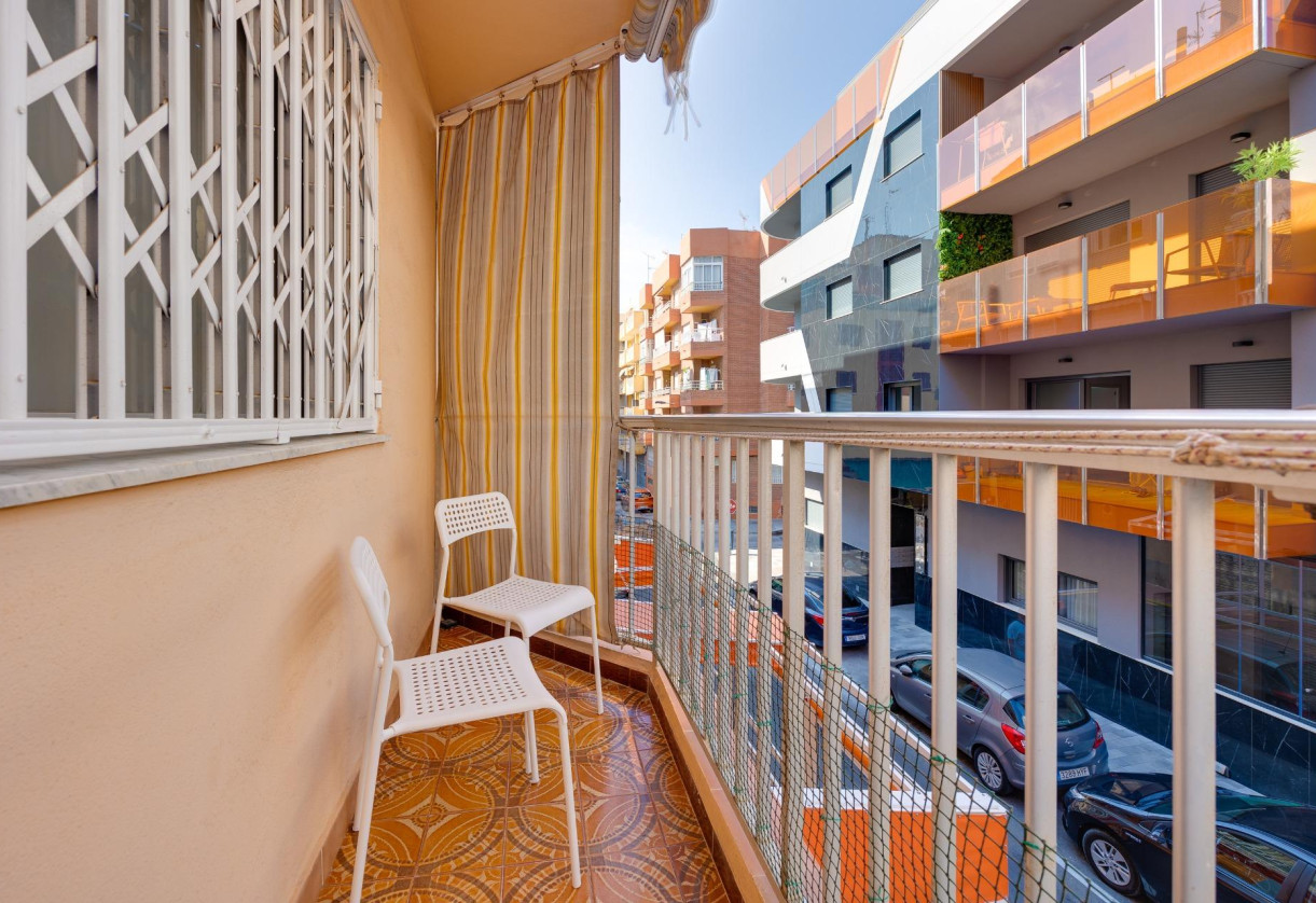 Reventa · Apartment · Torrevieja · Playa del cura